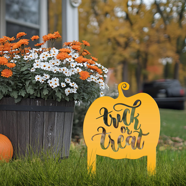 Trick Or Treat Metal Yard Stake - Halloween Decor- Pumpkin Decor