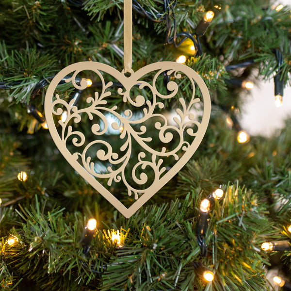 Scrolled Heart Metal Ornament - Christmas Decor- Heat Metal Decor-Heart Lovers-Heat Art-Decor-Heart Ornament