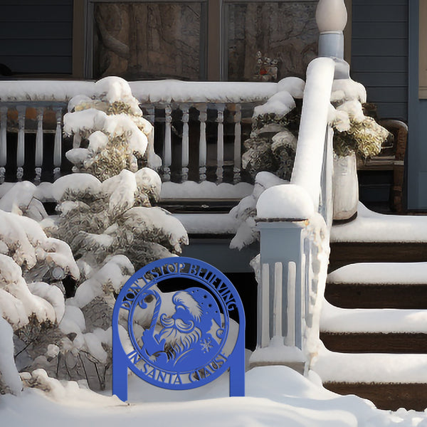 Santa Claus Christmas Outdoor Metal Stake - Festive Holiday Decorations - Unique Seasonal Signs - Christmas Gift - Laser Cut Santa Lawn Art