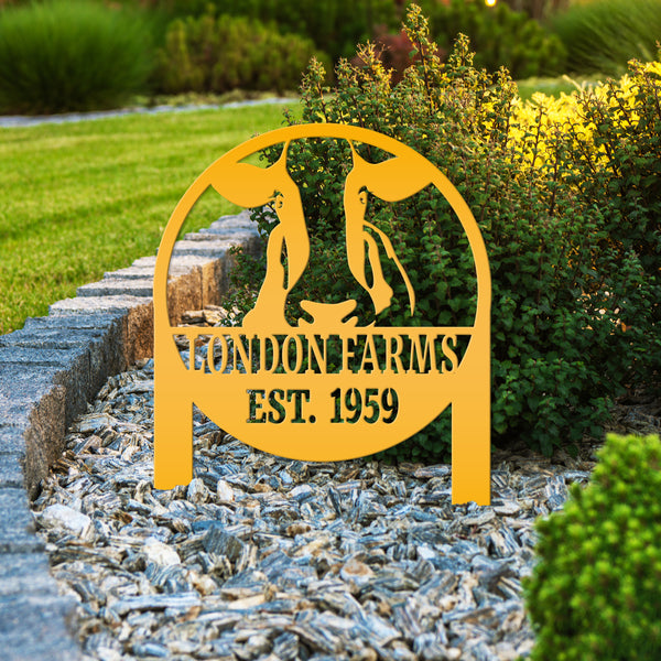 Custom Cow Farm Yard Stake, Family Name and Established Year Lawn Sign, Cattle Business Signage, Rustic Home Decor, Steer Farming Small Business