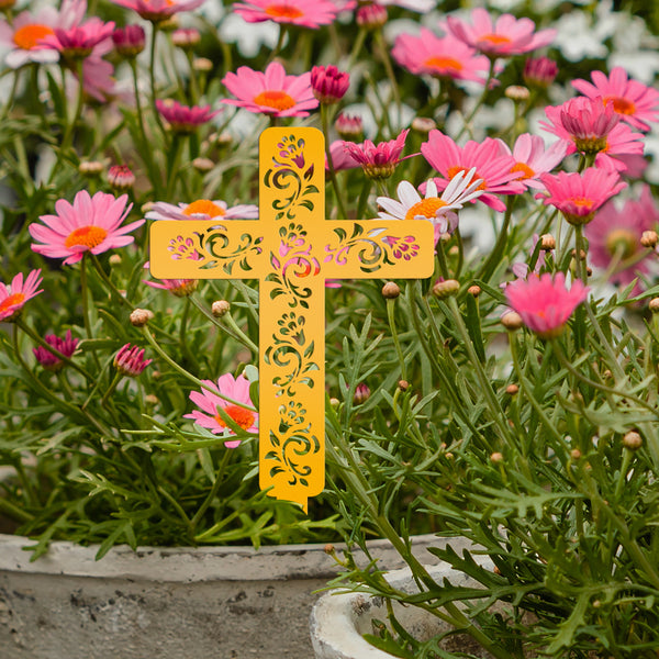 Cross Decor for the Yard and Lawn