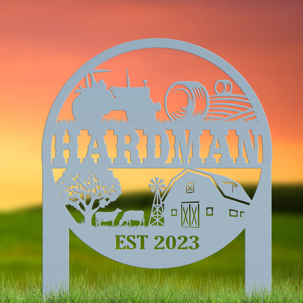 Custom Farm Sign Metal Yard Stake, Customizable Outdoor Gift, Lawn Decoration with Cows and Hay Fields, Livestock Small Business Signage Idea