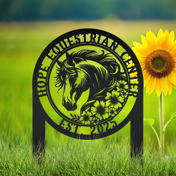 Horse Yard Stake with Flowers - Garden Metal Art Piece - Farmhouse Entryway Display - Floral Horse Farm Welcome Sign - Personalized Lawn Art