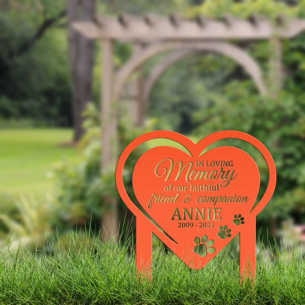 Unique Heart-Shaped Memorial Yard Stake for Beloved Dogs - In Loving Memory Remembrance Metal Sign - Custom Pet Loss Gift - Cat Grave Marker