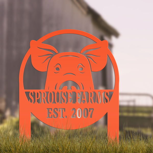 Metal Pig Farm Yard Stake for Personalized Outdoor Decor - Rustic Farmhouse Lawn Ornament - Custom Country Farming Sign - Housewarming Gift