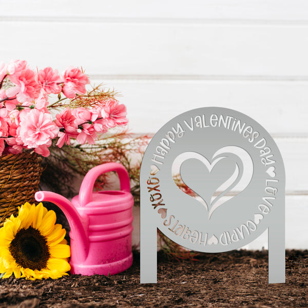 Valentine's Day Outdoor Decoration Metal Yard Stake - Valentine Heart Garden Sign - Charming Holiday Decor - Cute Valentines Gift - Lawn Art
